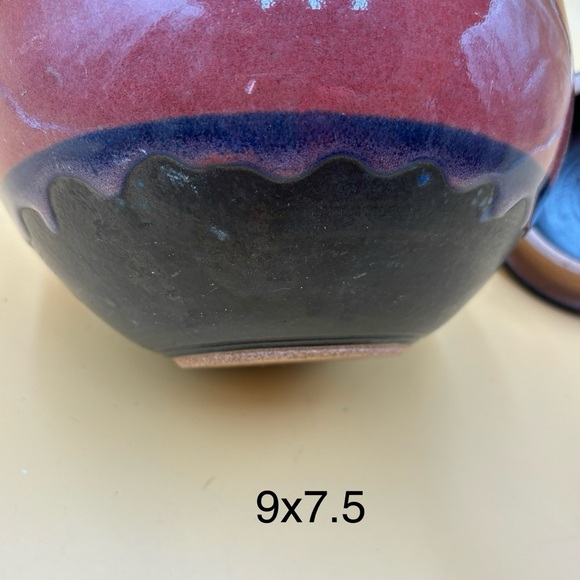 Art studio signed pottery jar with lid, cookie jar - Picture 10 of 10